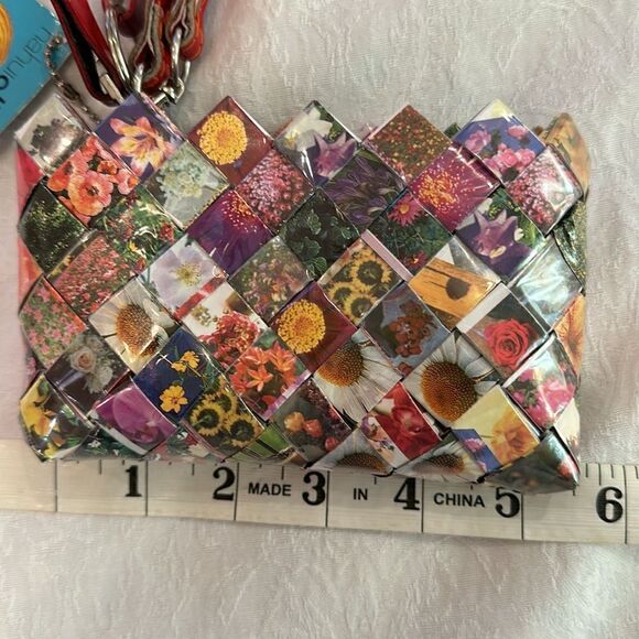 Nahui Ollin Candy Wrapper Multicolor Removable Strap Wristlet Wallet Keychain - Picture 3 of 14